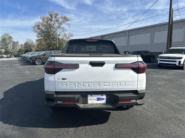 2025 Hyundai Santa Cruz SEL Activity photo 2
