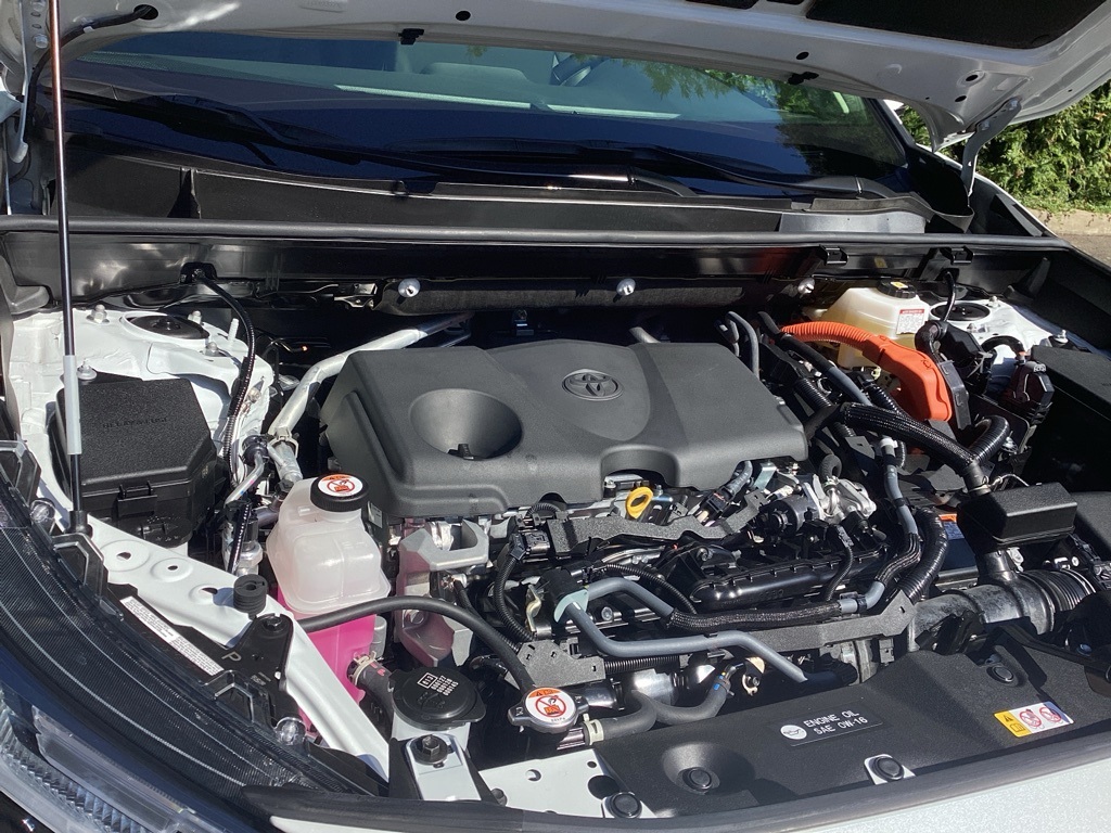 2023 Toyota RAV4 Hybrid Limited photo 17