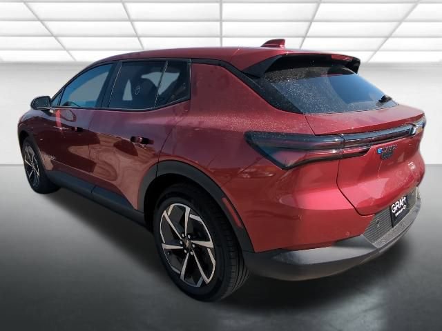 2026 Chevrolet Equinox EV 1LT photo 2