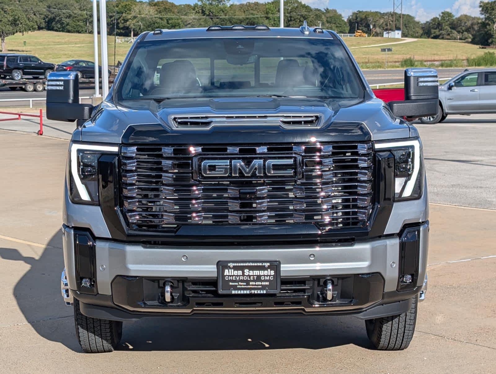 2026 Gmc Sierra 3500 HD Denali Ultimate photo 2