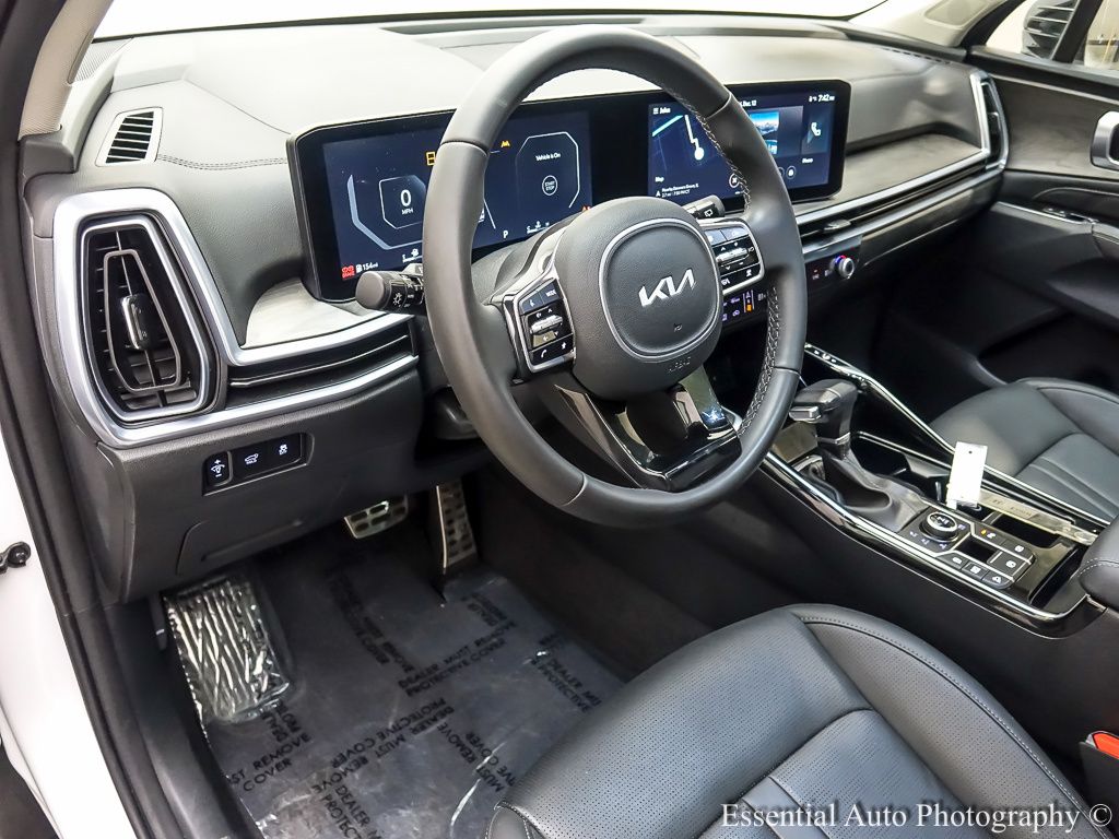 2025 KIA SORENTO - Image 10
