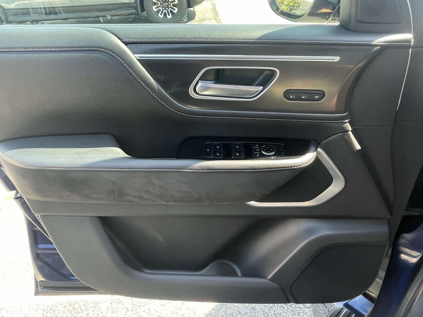 2025 Infiniti QX80 Luxe photo 22