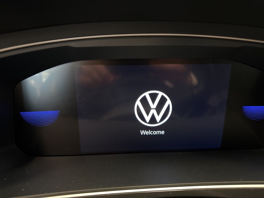 2024 Volkswagen Tiguan SE Wolfsburg Edition photo 16