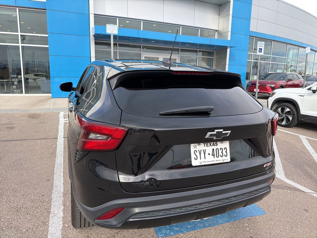 2024 Chevrolet Trax photo 14