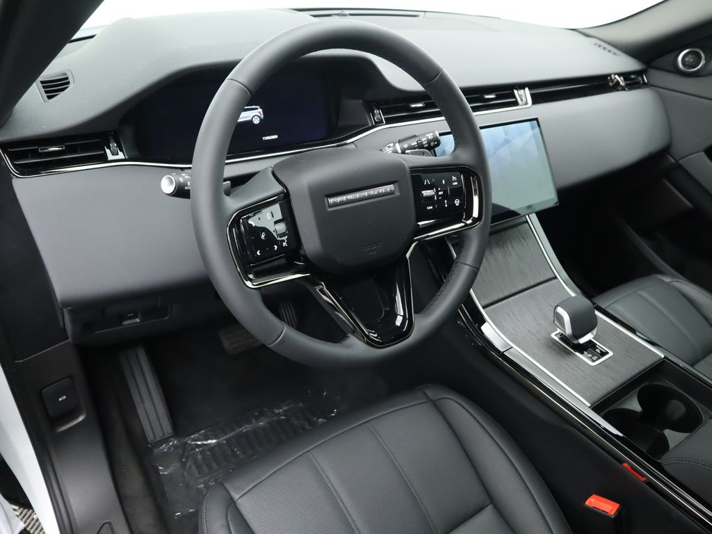 2025 Land Rover Range Rover Evoque S photo 7