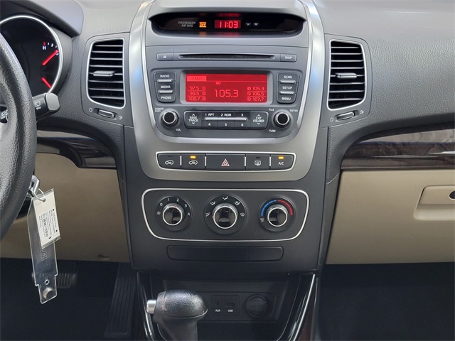 2015 Kia Sorento LX photo 20