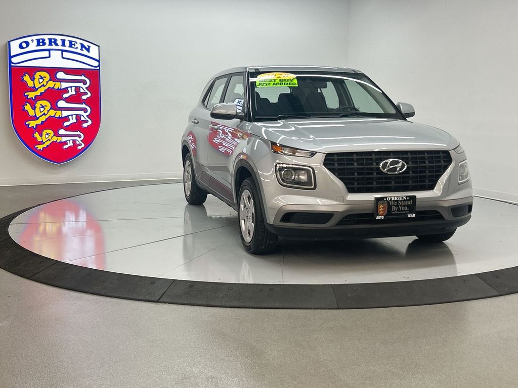 2020 Hyundai Venue SE