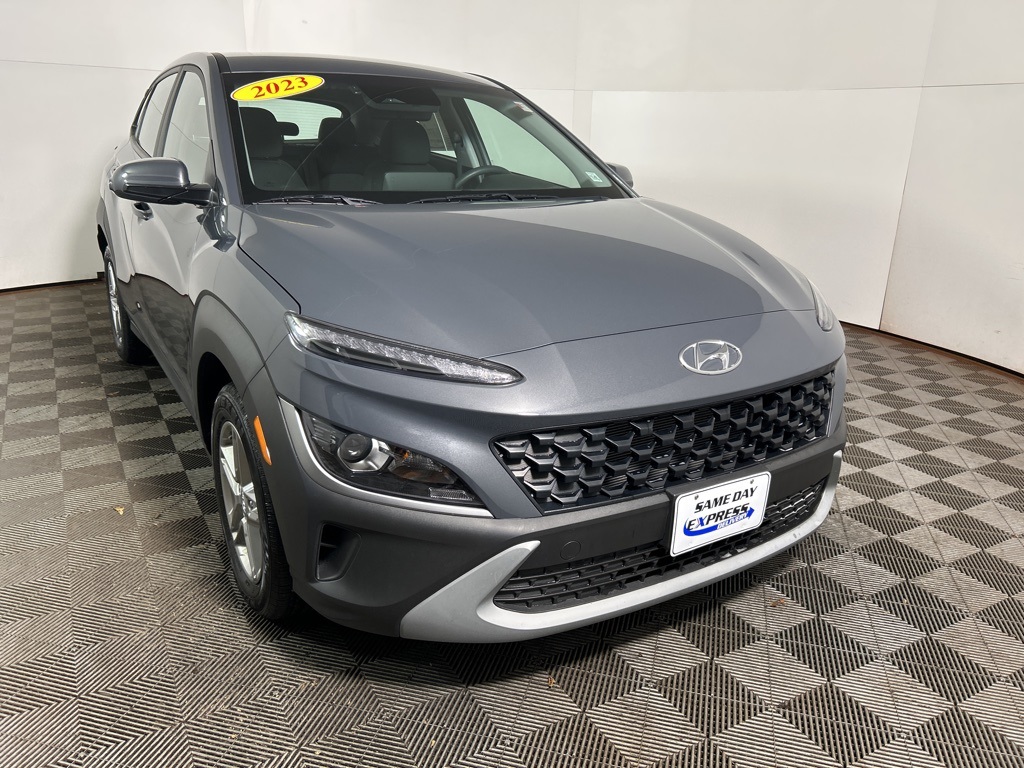 2023 Hyundai Kona SE photo 4