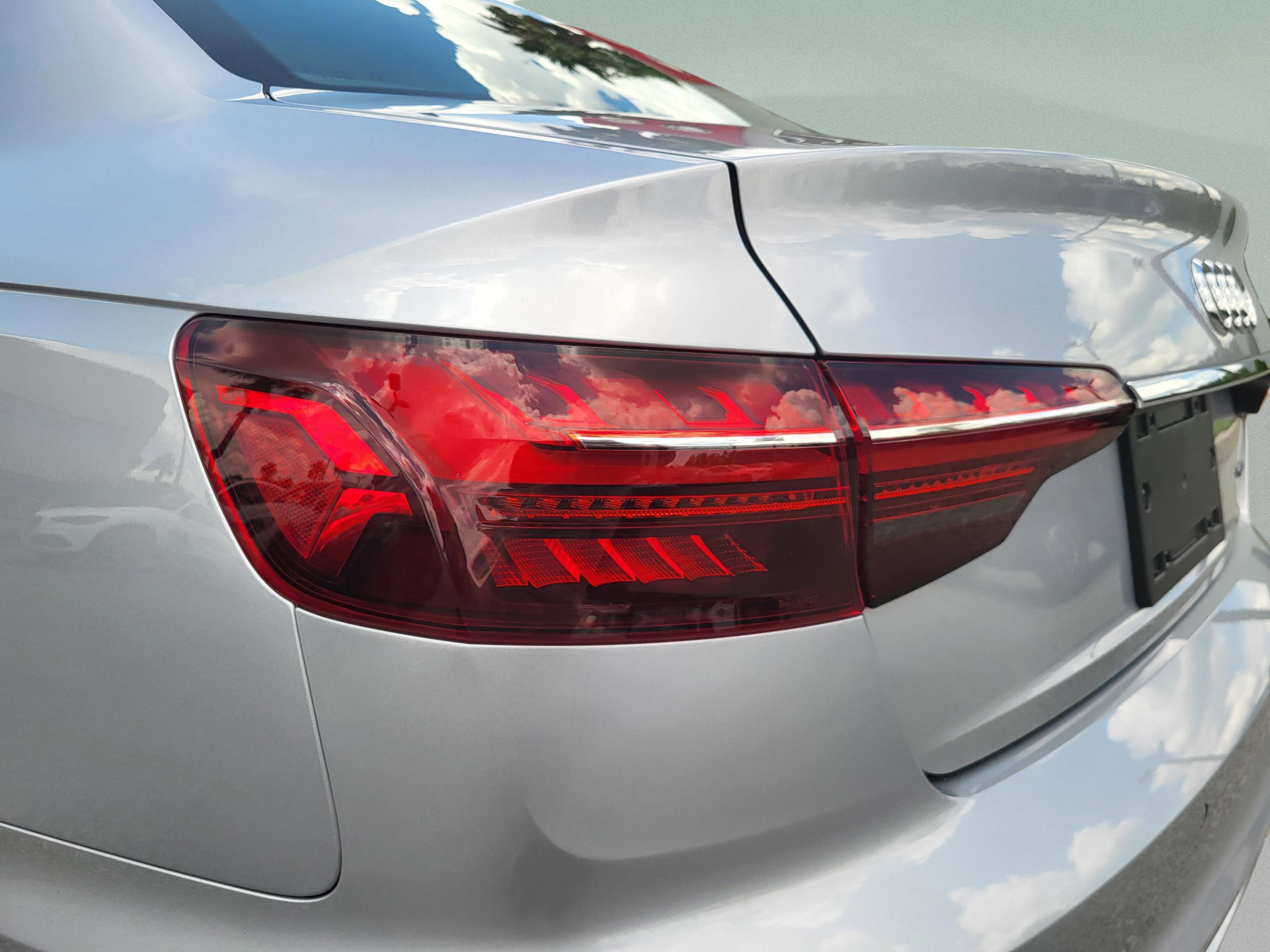 2023 Audi A4 40 Premium photo 17