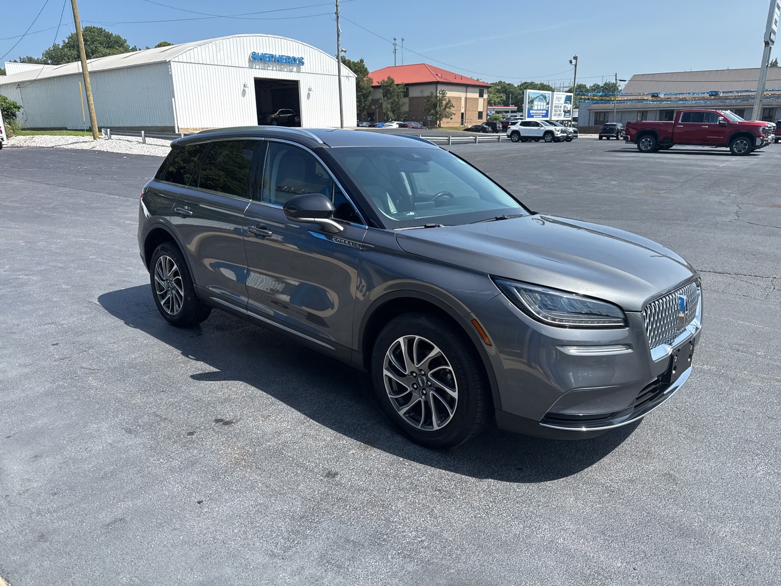 2021 Lincoln Corsair Standard photo 16