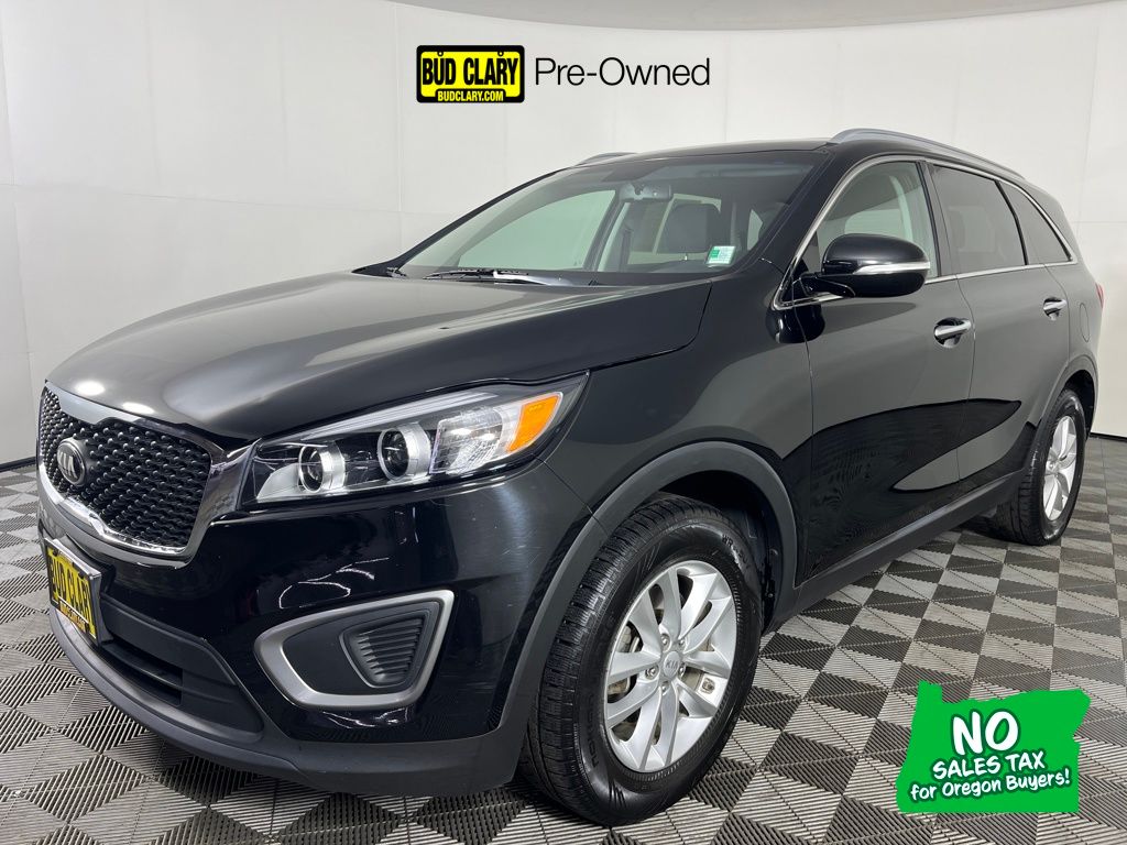 2016 Kia Sorento LX's photo