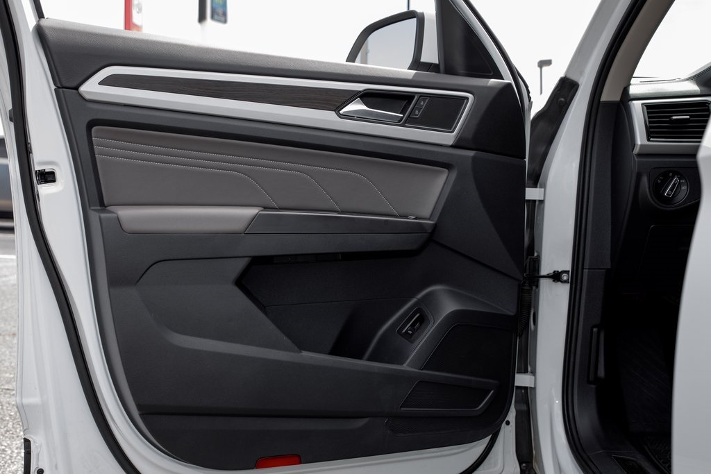 2022 Volkswagen Atlas V6 SE Technology photo 22