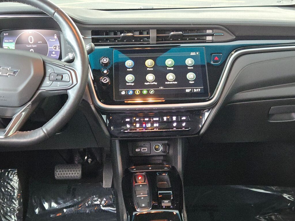 2023 Chevrolet Bolt EV 2LT photo 17