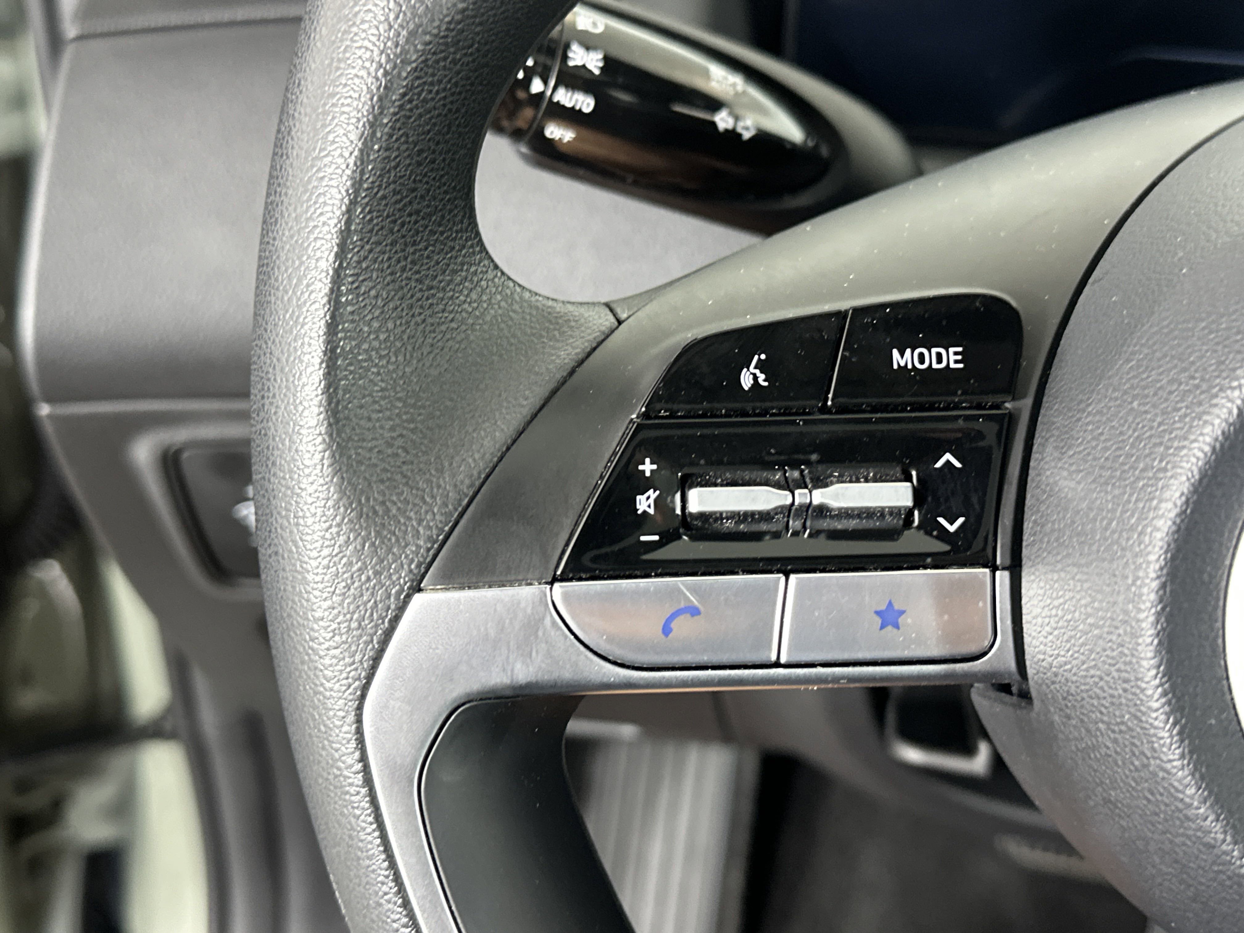 2024 Hyundai Santa Cruz SEL photo 13