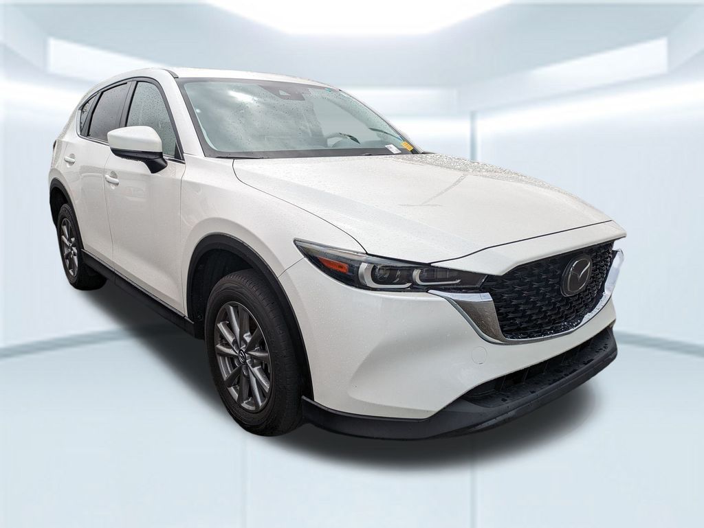 2022 Mazda CX-5 2.5 S Preferred photo 3