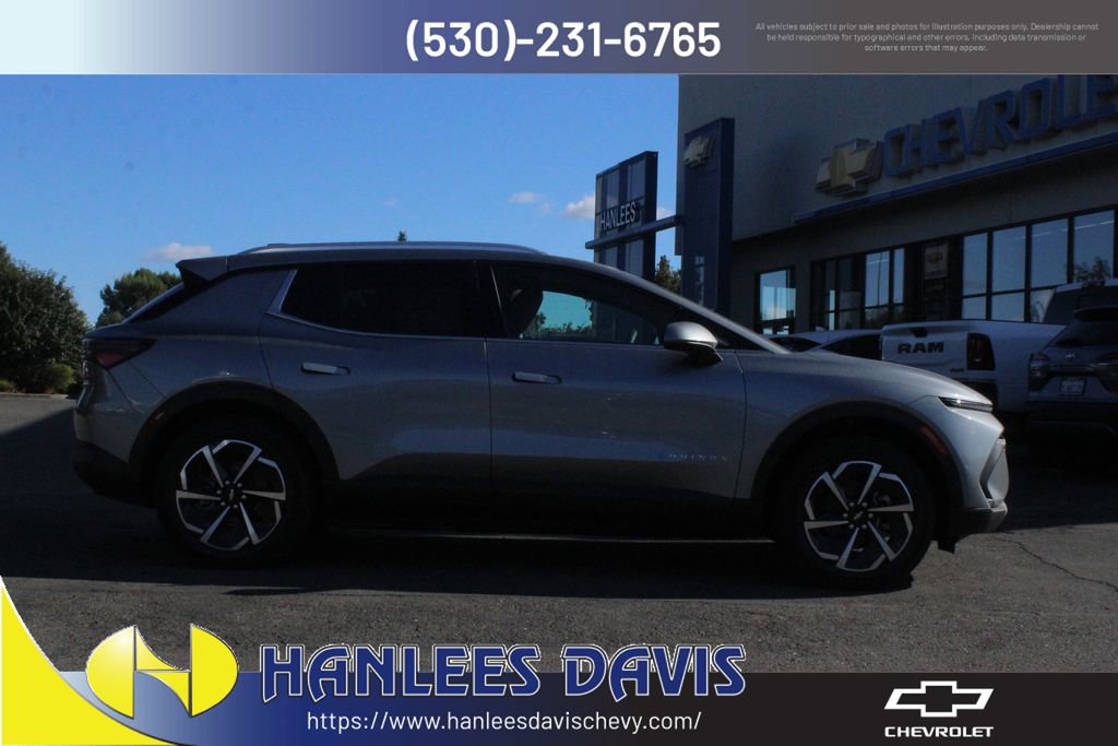 2026 Chevrolet Equinox EV 1LT photo 4
