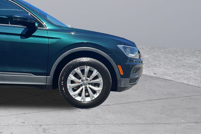 2019 Volkswagen Tiguan S photo 25