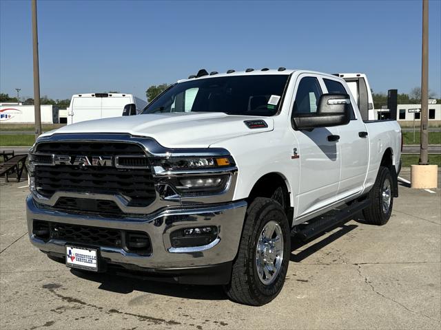 2025 Ram 2500 Tradesman photo 3