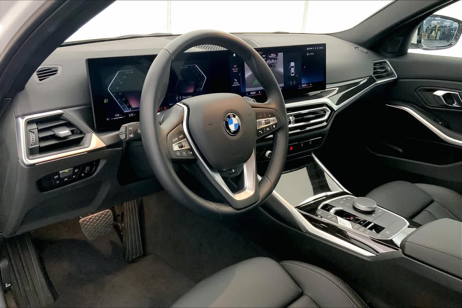 2024 Bmw 330i xDrive photo 2
