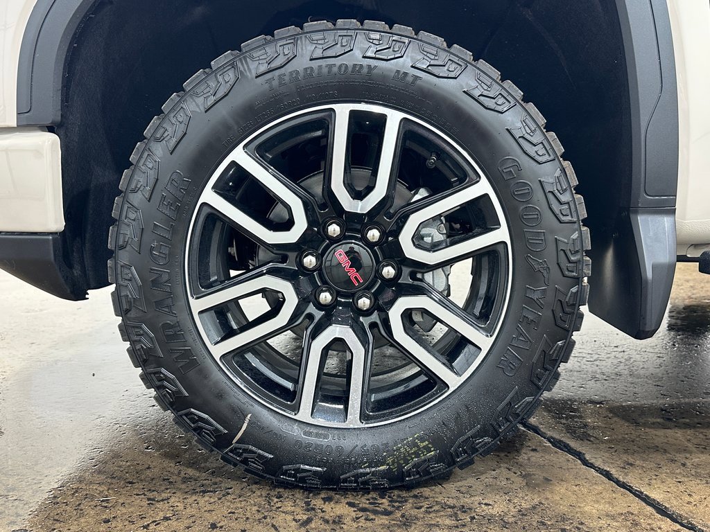 2026 Gmc Sierra 1500 AT4 photo 2