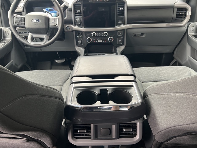 2024 Ford F-150 XLT photo 18