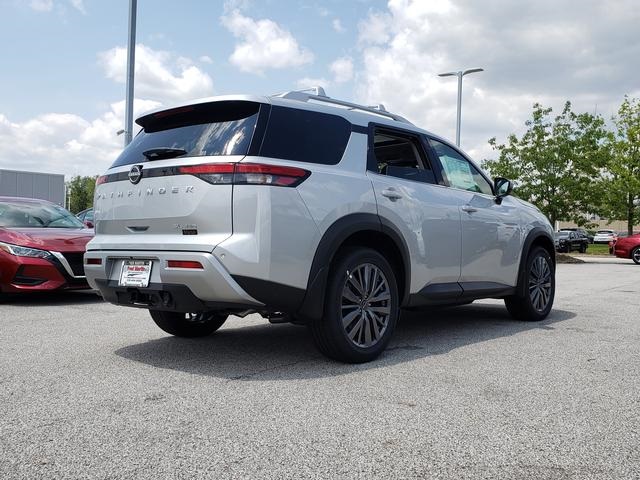 2025 Nissan Pathfinder SL photo 8