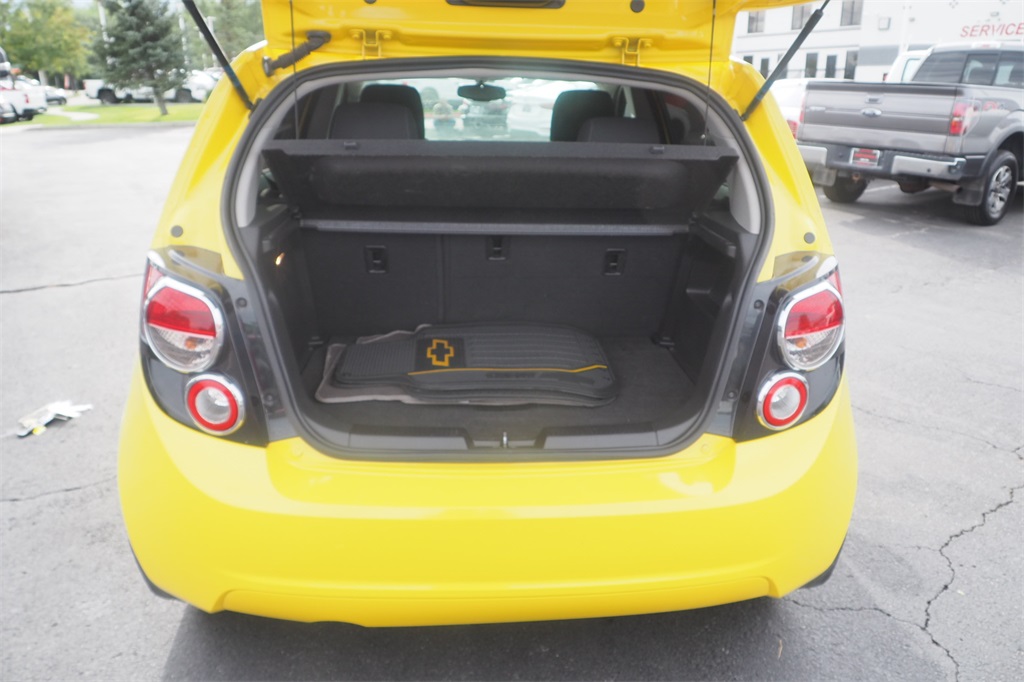 2016 Chevrolet Sonic LT photo 20