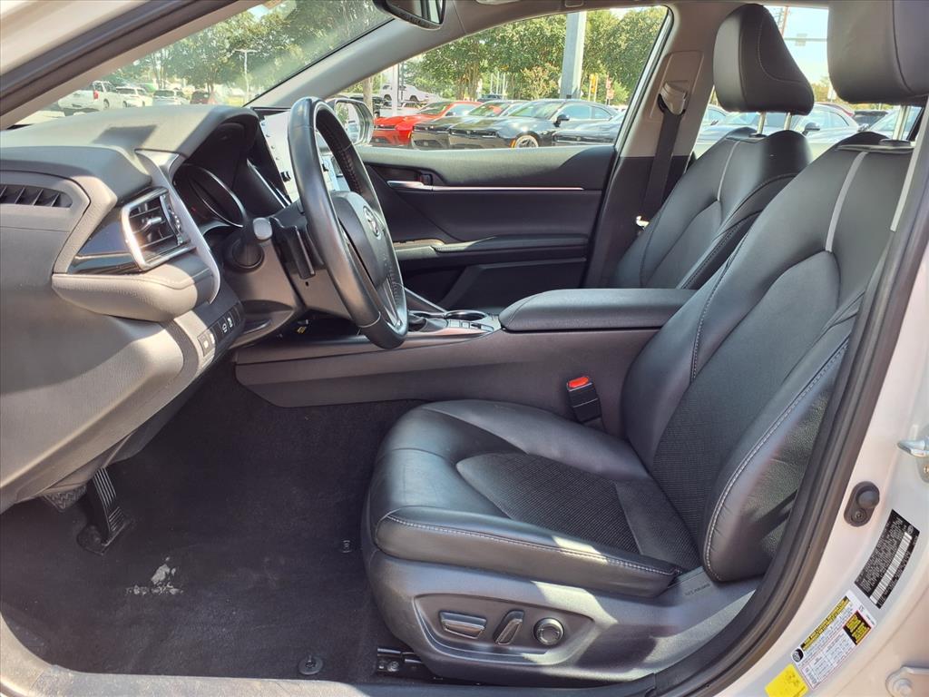 2024 Toyota Camry XSE photo 3