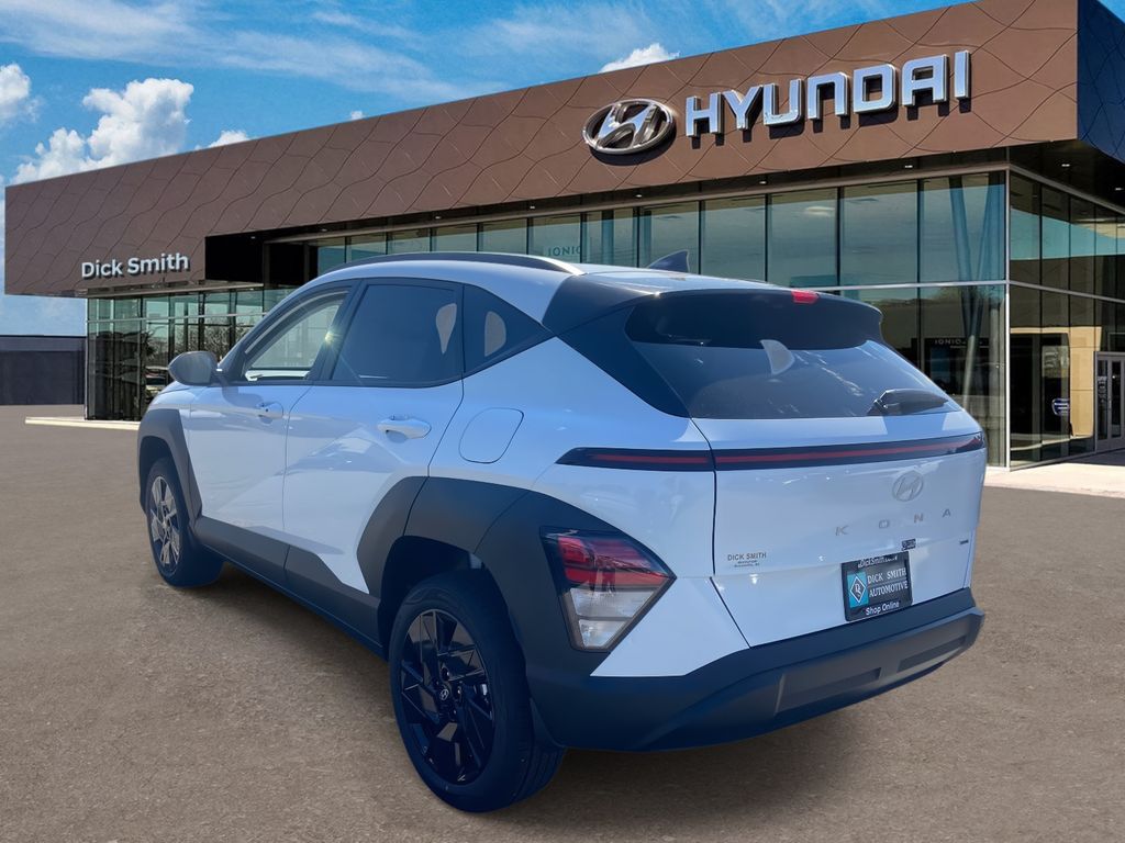 2026 Hyundai Kona SEL photo 4