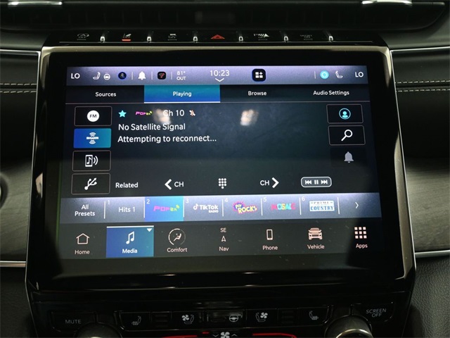 2022 Jeep Grand Cherokee Overland photo 32