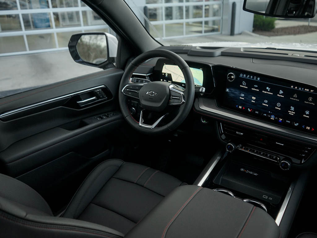 2025 Chevrolet Tahoe RST photo 15
