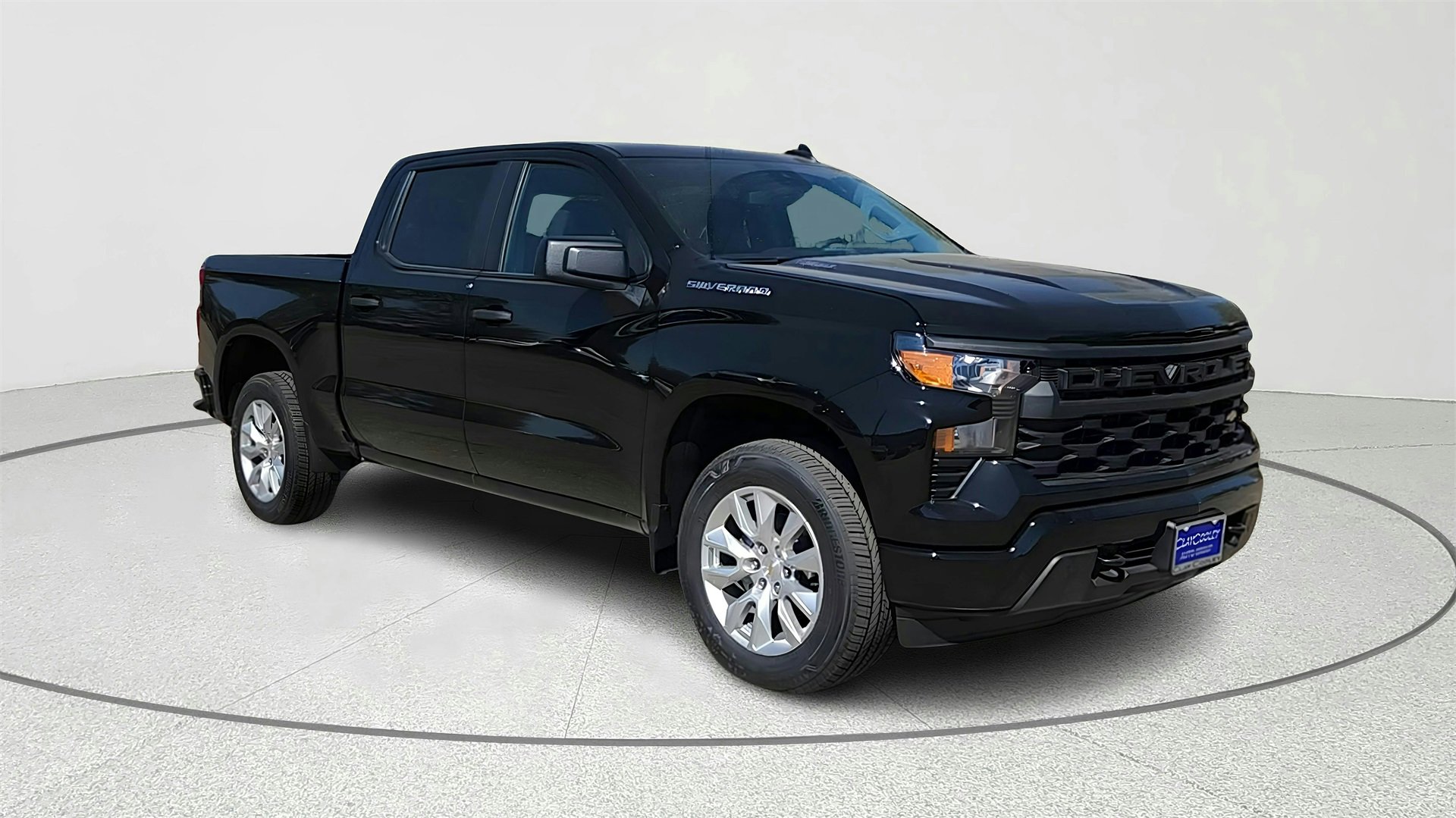 2026 Chevrolet Silverado 1500 Custom's photo