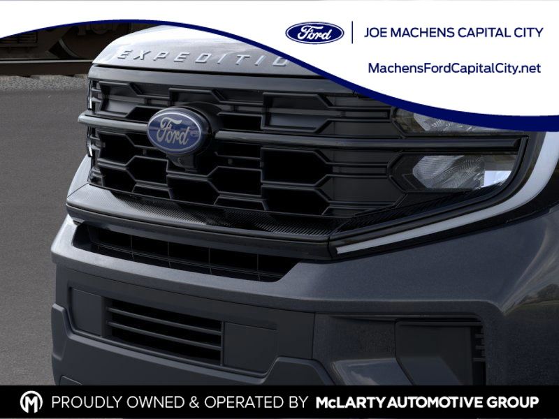 2025 Ford Expedition MAX photo 16
