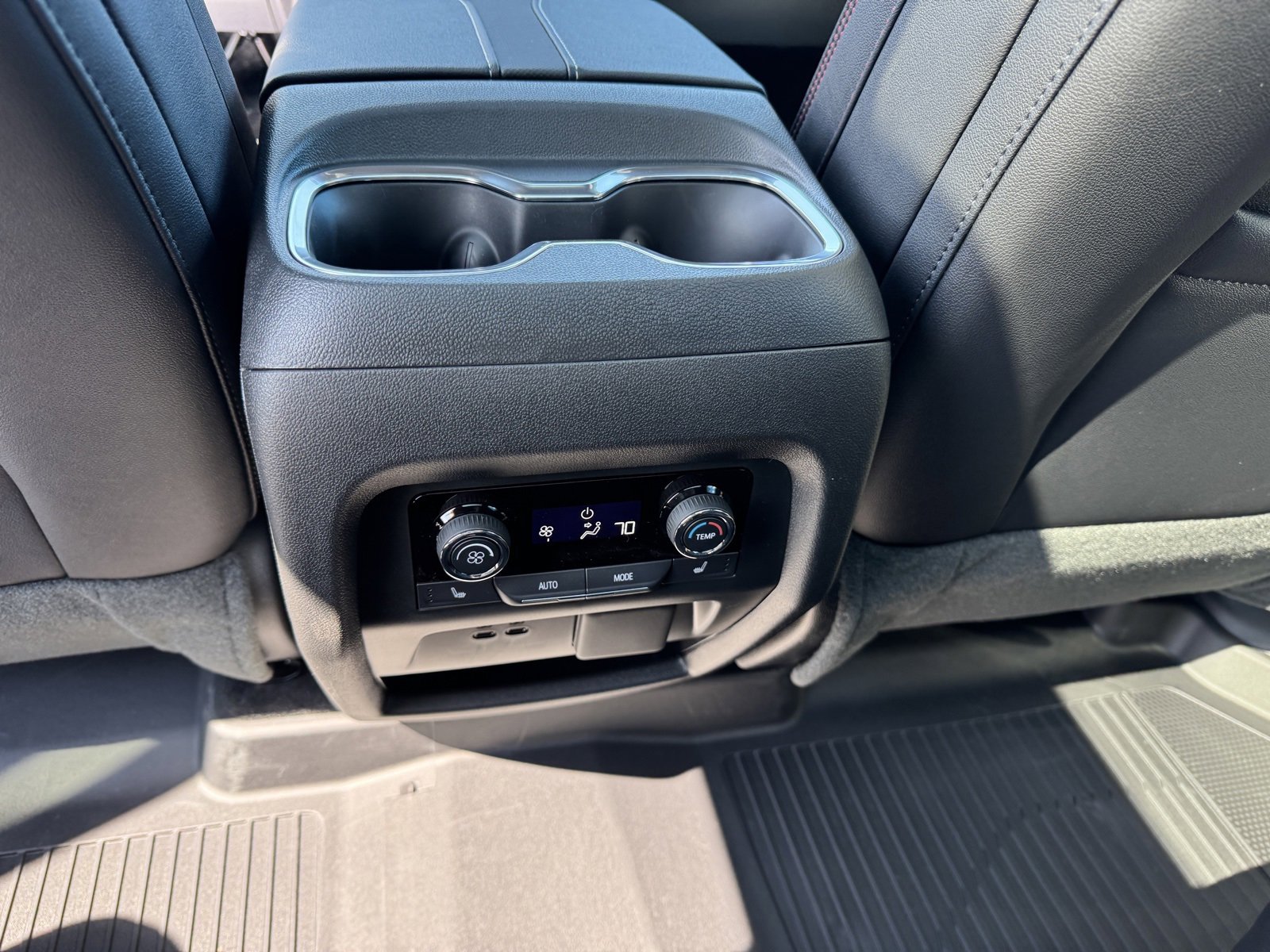 2026 Chevrolet Traverse RS photo 22