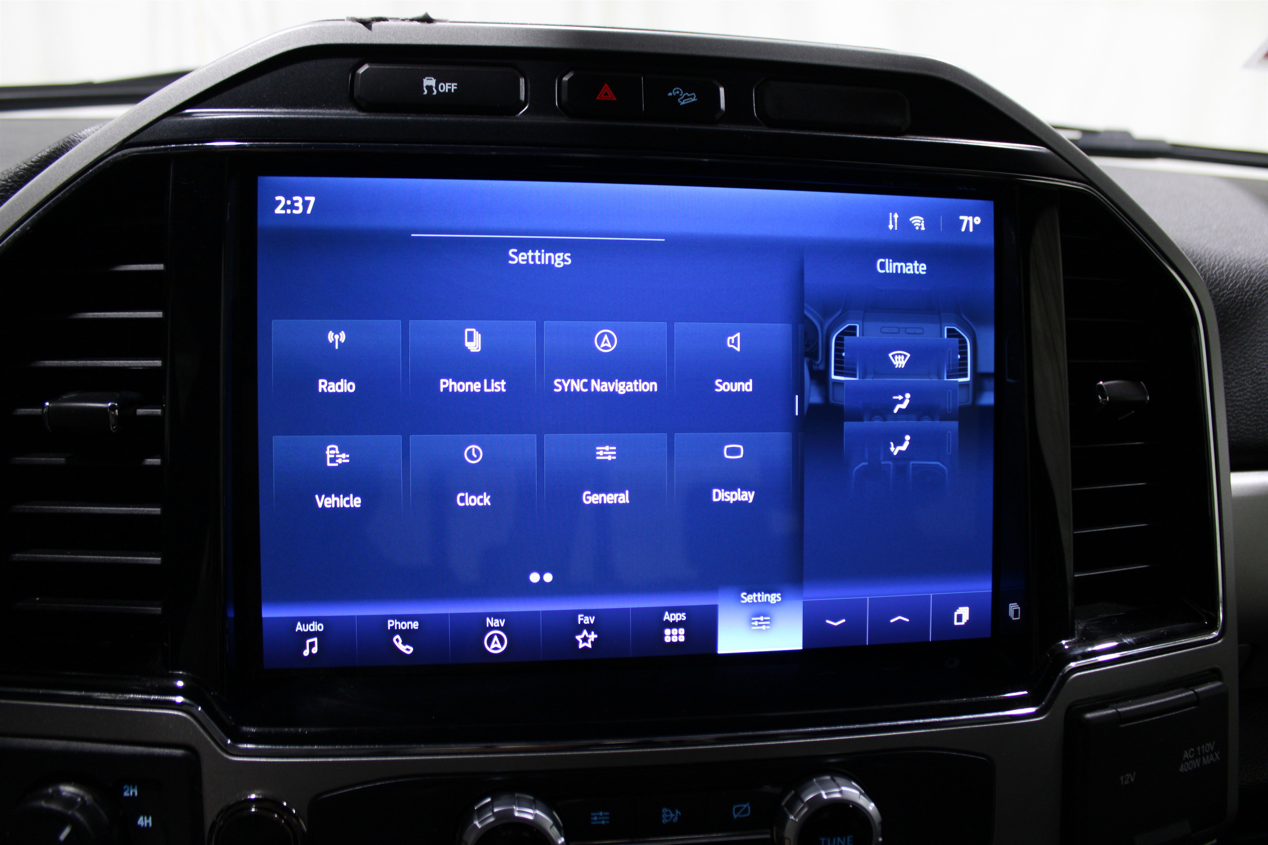 2022 Ford F-250 Lariat photo 14