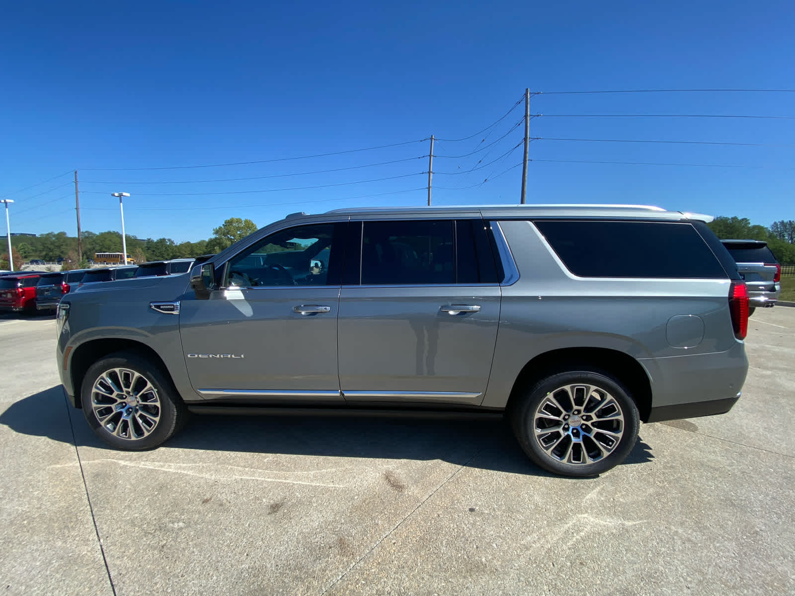 2025 Gmc Yukon XL Denali photo 7