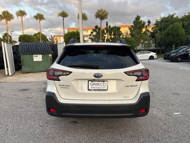 2023 Subaru Outback Premium photo 3