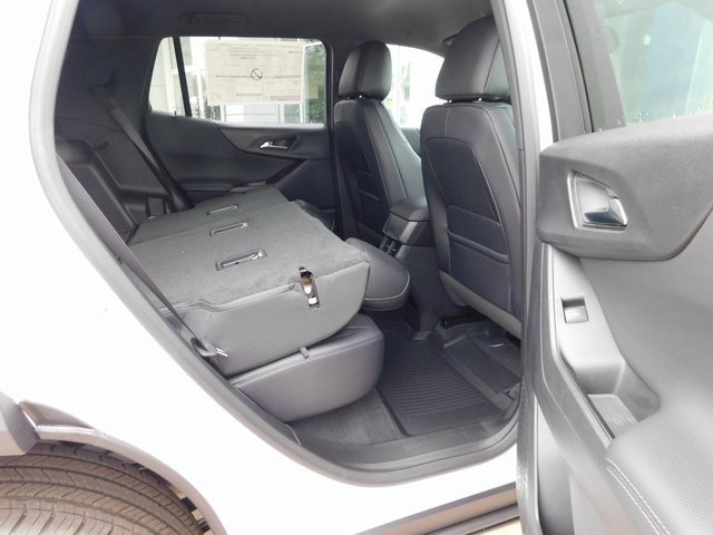 2026 Chevrolet Equinox LT photo 24