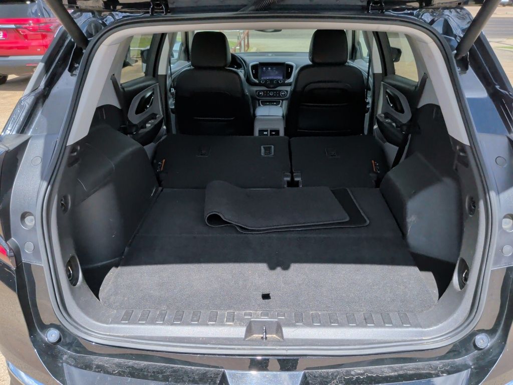 2023 Gmc Terrain SLT photo 35