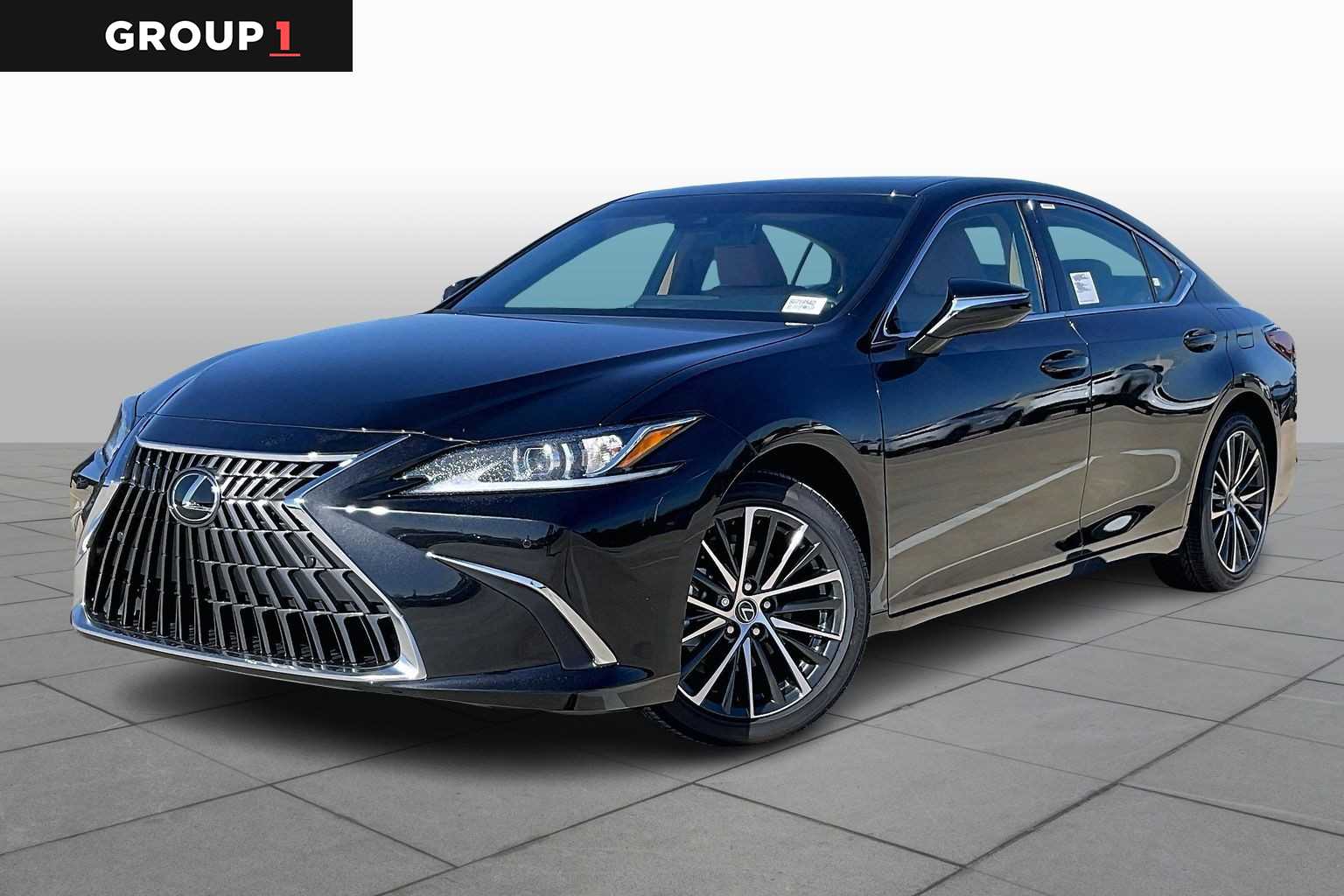 2025 Lexus ES 350's photo