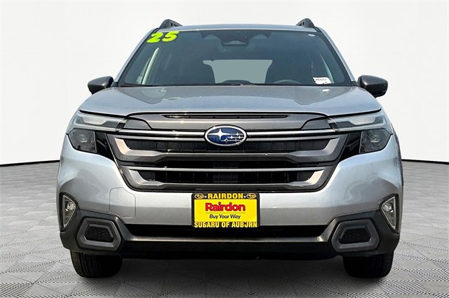 2025 Subaru Forester Limited photo 3