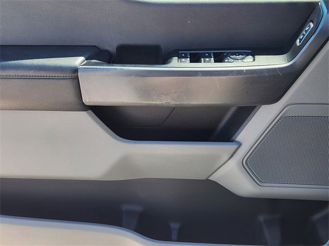 2023 Ford F-350 XLT photo 19