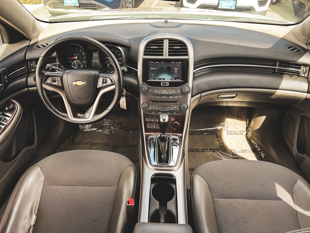 2013 Chevrolet Malibu 1LT photo 26