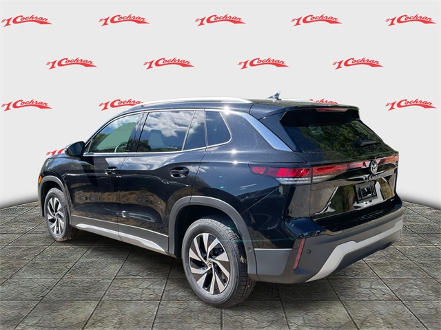2025 Volkswagen Tiguan S photo 3