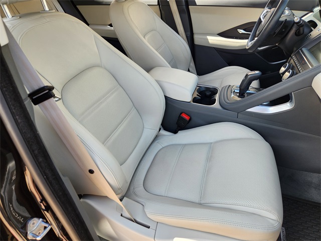 2020 Jaguar E-PACE Base photo 12