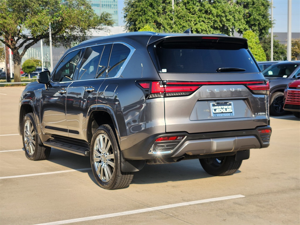 2023 Lexus LX 600 Ultra Luxury photo 4