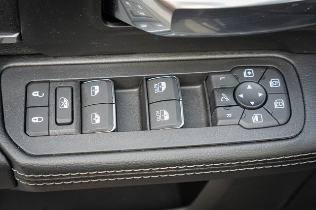 2025 Ram 2500 Laramie photo 15