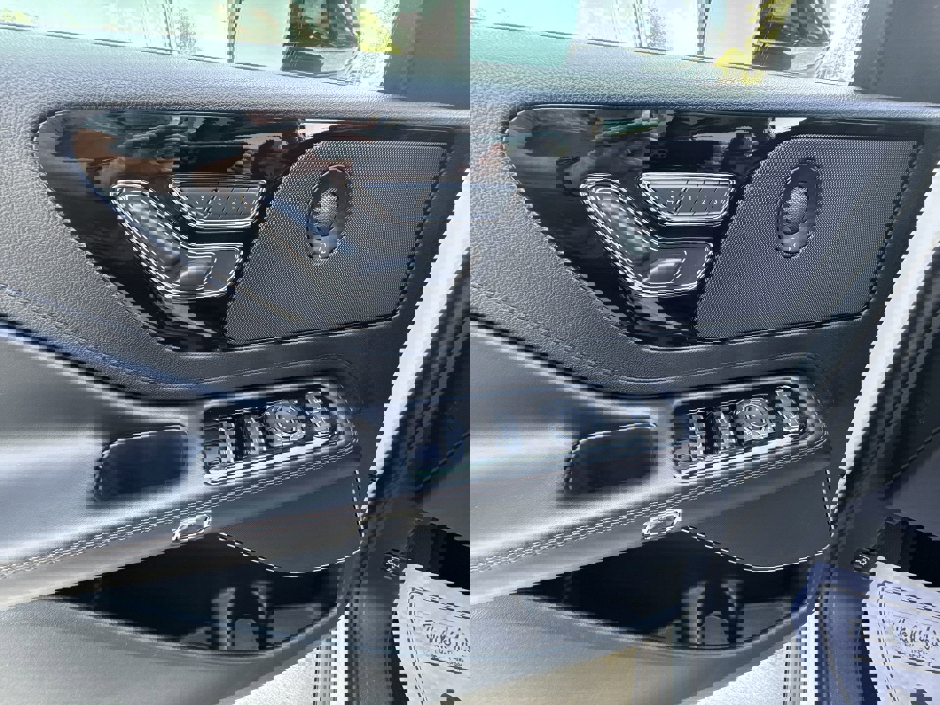 2023 Lincoln Aviator Reserve photo 21
