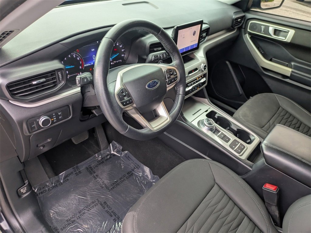 2020 Ford Explorer XLT photo 8