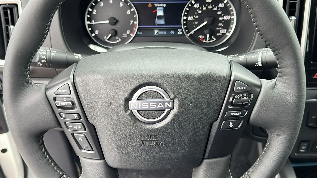 2025 Nissan Frontier SV photo 12